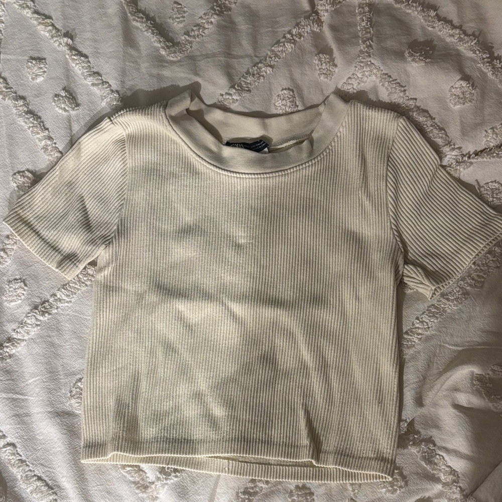 Zara Off-White Ribbed Tee